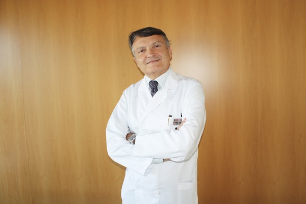 Dr Rafael Bernabeu 